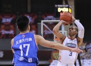 开云足球直播-罗马客场大胜对手，重掌积分榜首位的简单介绍