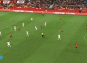 开云官网-关于那不勒斯鏖战乌拉圭，奥亚尔萨瓦尔刷新纪录的信息