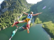 开云体育在线-戈麦斯波兰式收割，F1加拿大站的争冠接管与唯一性证明