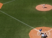 开云足球直播-詹姆斯末节封神定乾坤，76人窒息防守强压魔术