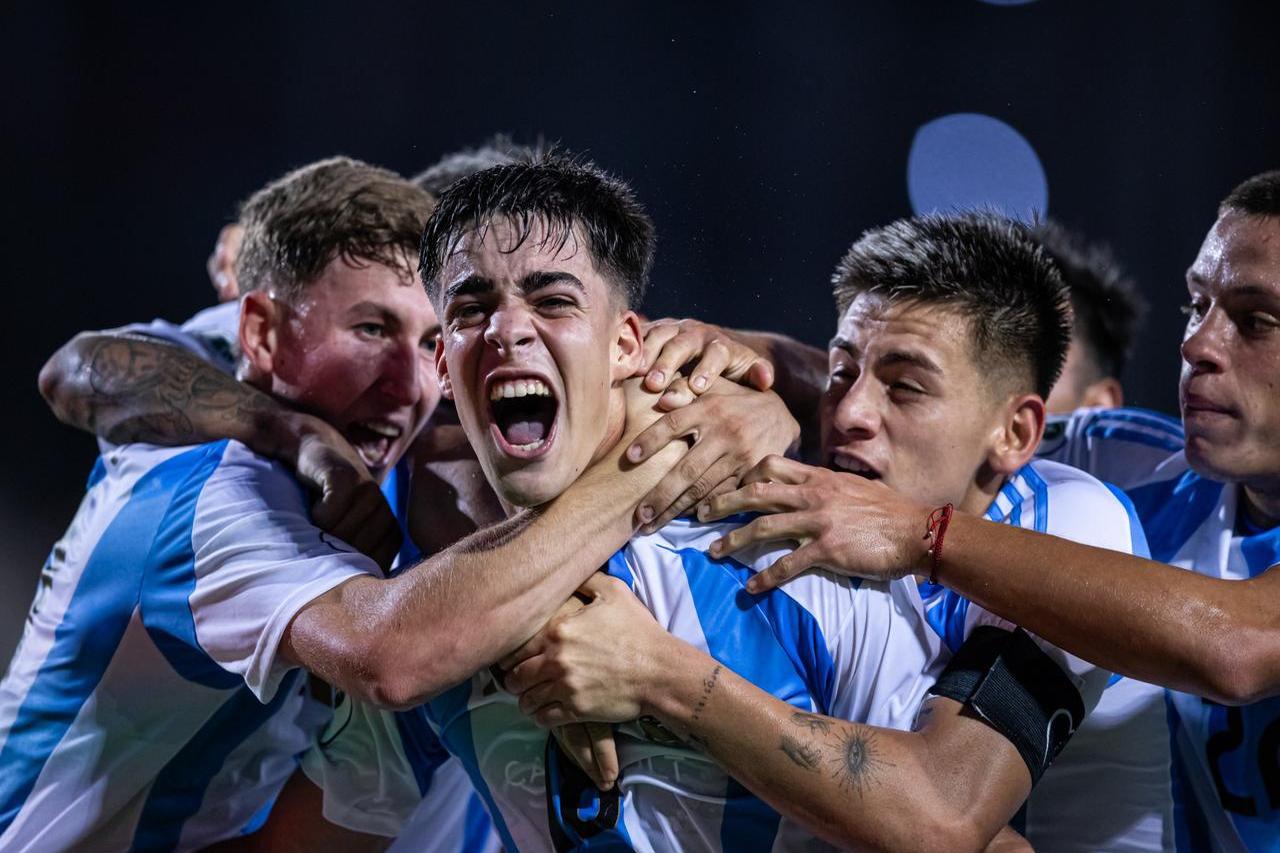 阿根廷险胜哥伦比亚，苏亚雷斯关键制胜的简单介绍