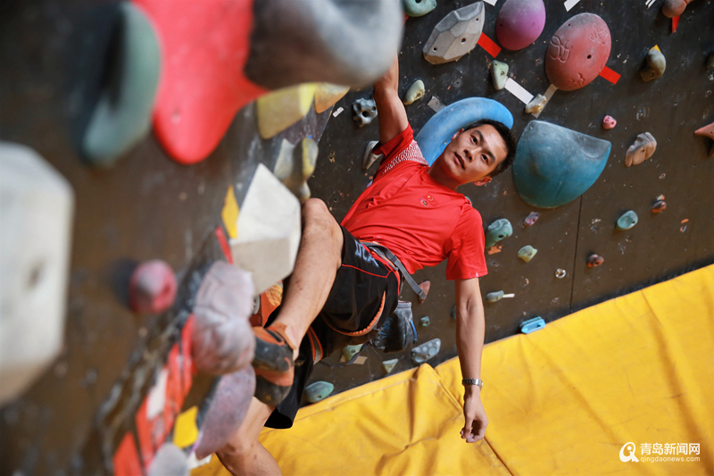 关于中东风采依旧，铿锵有力向冠军发起冲击！的信息