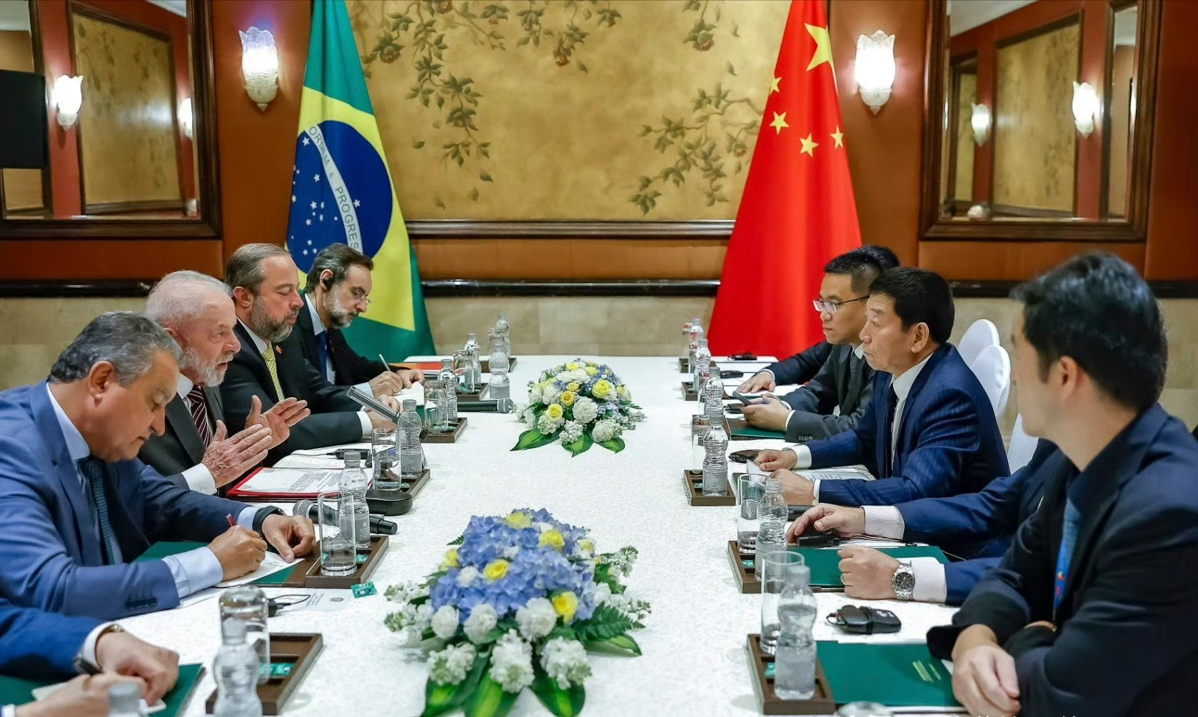 委内瑞拉出局，巴西携手晋级欧锦赛八强的简单介绍