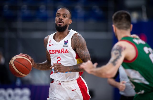 保加利亚男篮豪取连胜，赢来掌声的简单介绍