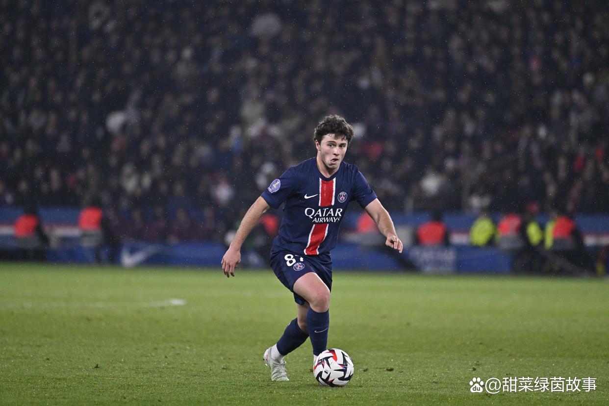 圣埃蒂安为巴黎圣日耳曼队带来胜利，球队士气高涨的简单介绍