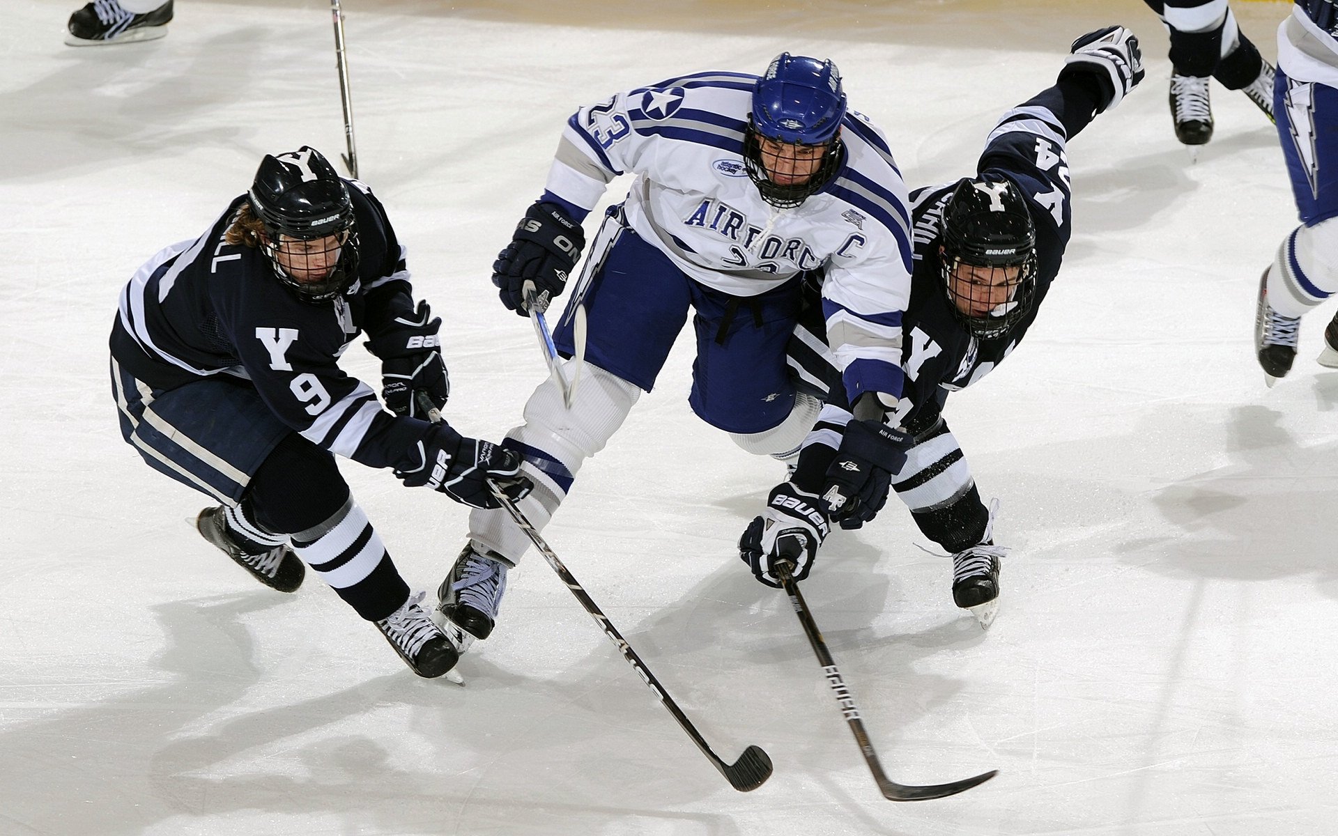 争冠之夜，爱德华兹的稳定输出，英超王冠下的隐形支柱